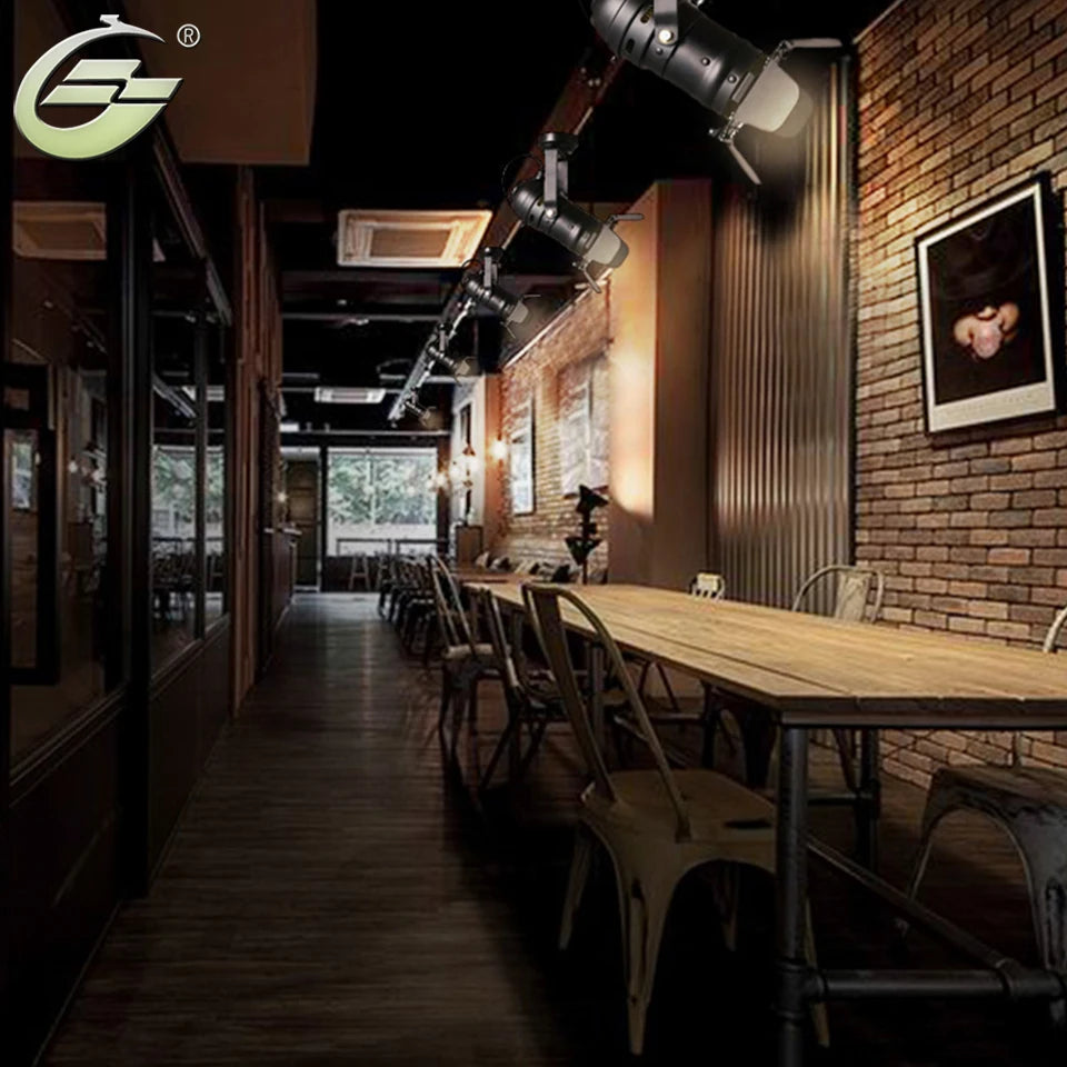 Plafonnier industriel vintage en fer noir à quatre feuilles, éclairage cosy pour salon et loft