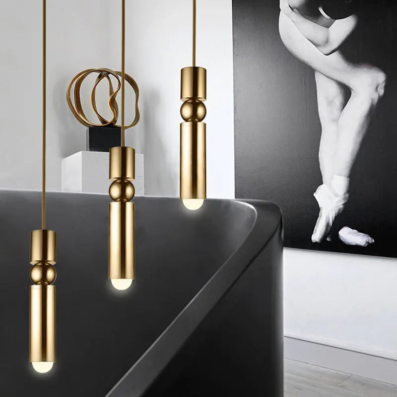 Suspension LED cylindrique dorée design nordique moderne pour intérieur cosy