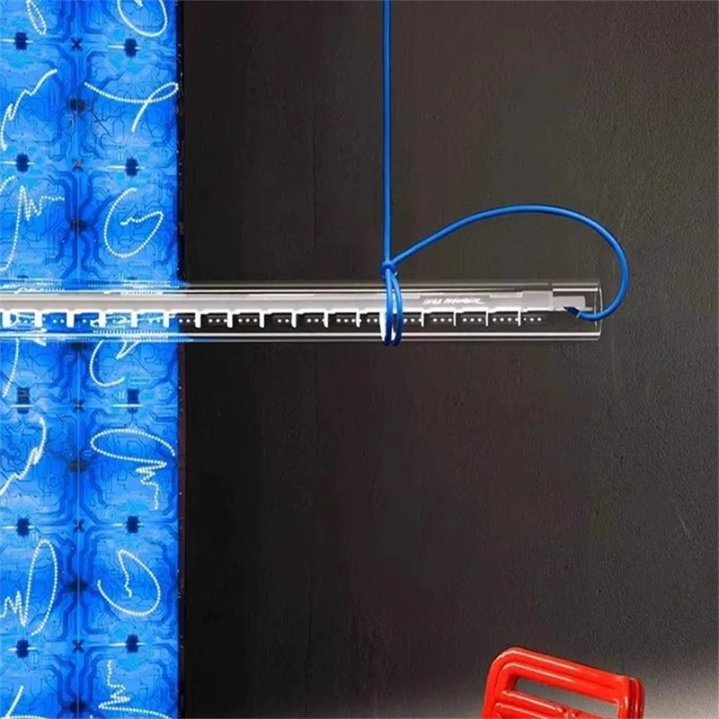 Suspension LED moderne en métal noir, design minimaliste pour cuisine et restaurant