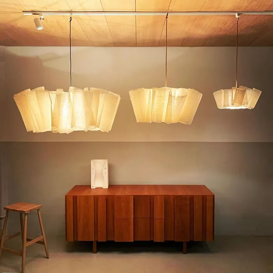 Suspension plissée en lin style nordique vintage, luminaire artisanal pour chambre et cuisine