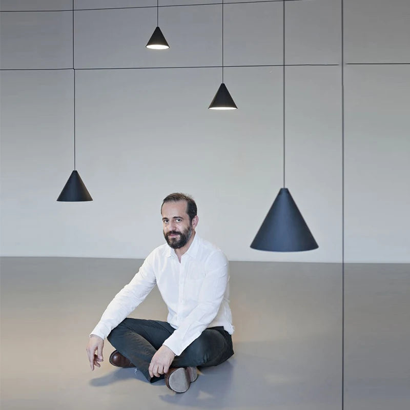 Suspension moderne en aluminium avec lumière chaude pour salon et chambre