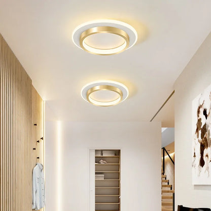 Plafonnier LED métal doré design nordique moderne pour couloir