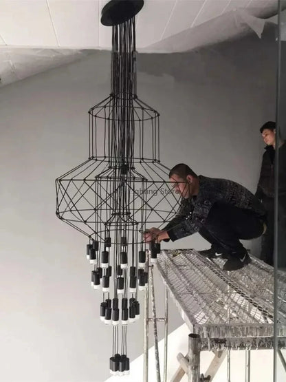 Suspension escalier moderne LED en fer et acrylique noir G9