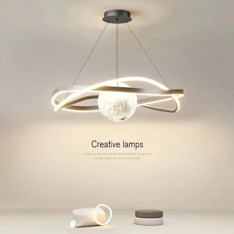 Suspension LED moderne minimaliste en aluminium, lumière dimmable et ambiance chaleureuse