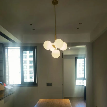 Suspension LED en verre dépoli au design moderne, lumière blanche chaude, luminaire plafond élégant