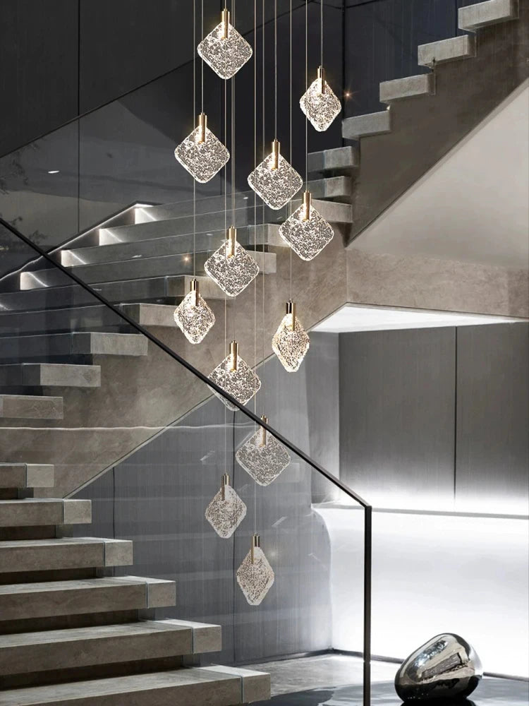 Lustre suspendu en cristal nordique pour salon et escaliers, lumière LED chaleureuse