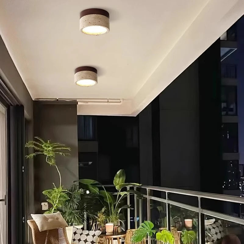 Plafonnier LED design Japonais en pierre travertin jaune et bois naturel, ambiance chaleureuse