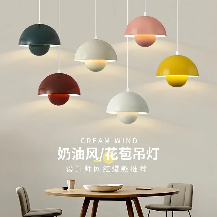 Suspension bourgeon danois en métal, lumière chaude, design moderne