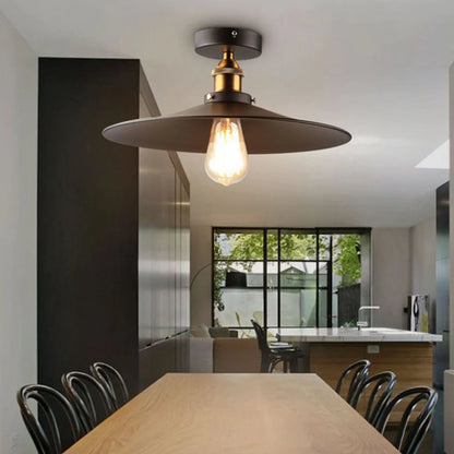 Plafonnier industriel vintage en fer noir, éclairage chaleureux pour salon et cuisine