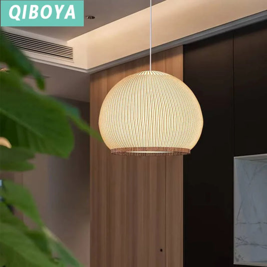 Suspension moderne en fer forgé et acrylique pour intérieur chaleureux