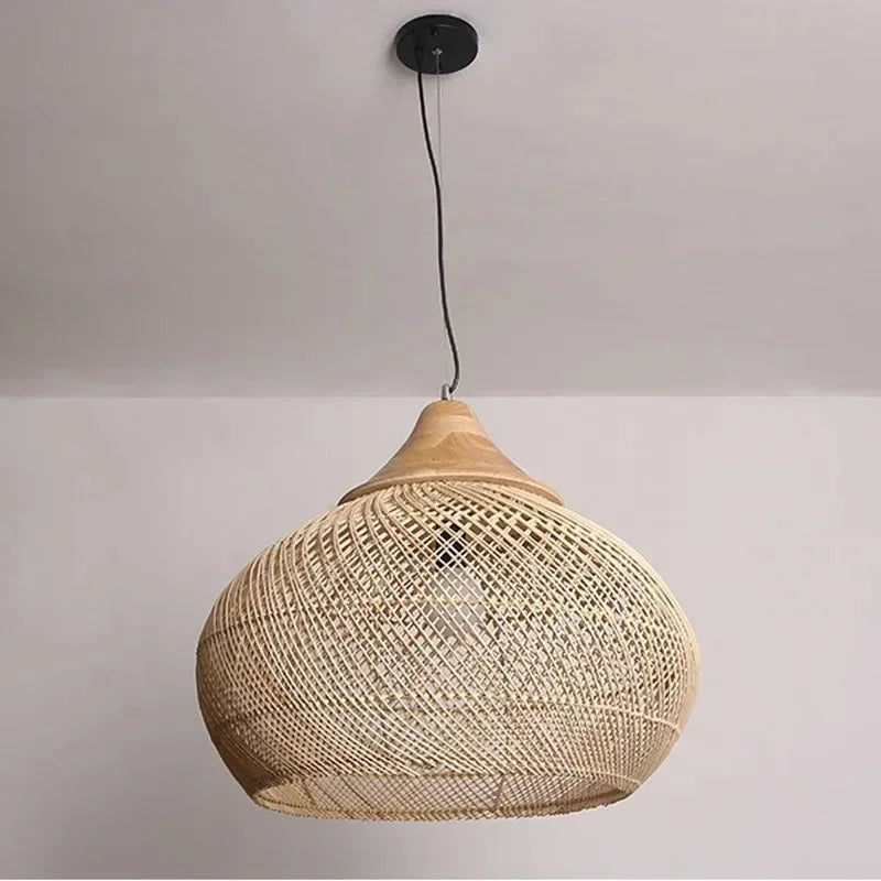 Suspension grand lustre en rotin tissé main style Boho ambiance chaleureuse