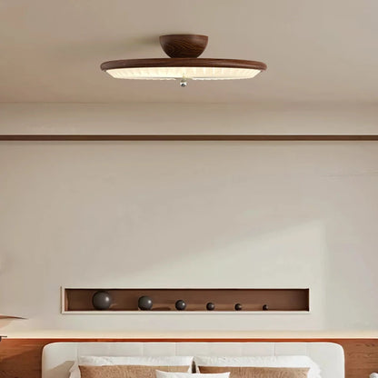 Plafonnier rétro crème style ancien en fer effet bois de noyer, lumière chaleureuse