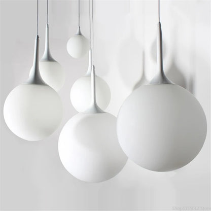 Suspension LED Boule en Verre Nordique, Luminaire Design Moderne
