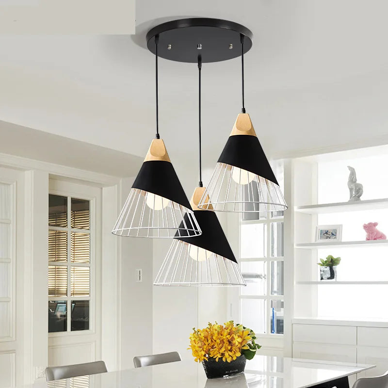 Suspension nordique design forme badminton, lumière d’ambiance cosy