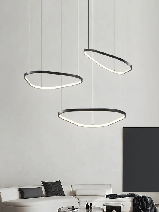 Suspension lustre nordique triangulaire en métal, lumière chaude pour salon et chambre