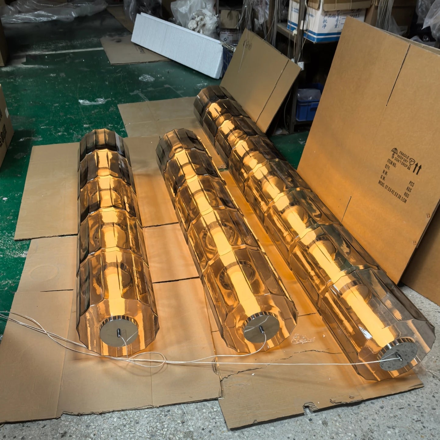 Suspension verre fumé gris design nordique LED pour salon et restaurant