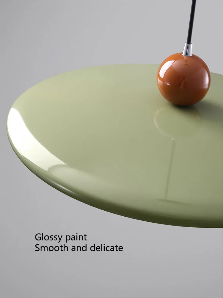 Suspension UFO moderne en métal et acrylique, lumière chaude ambiance cosy