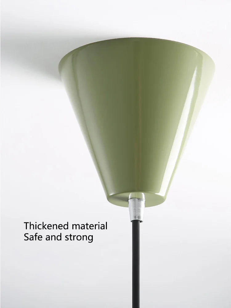 Suspension UFO moderne en métal et acrylique, lumière chaude ambiance cosy