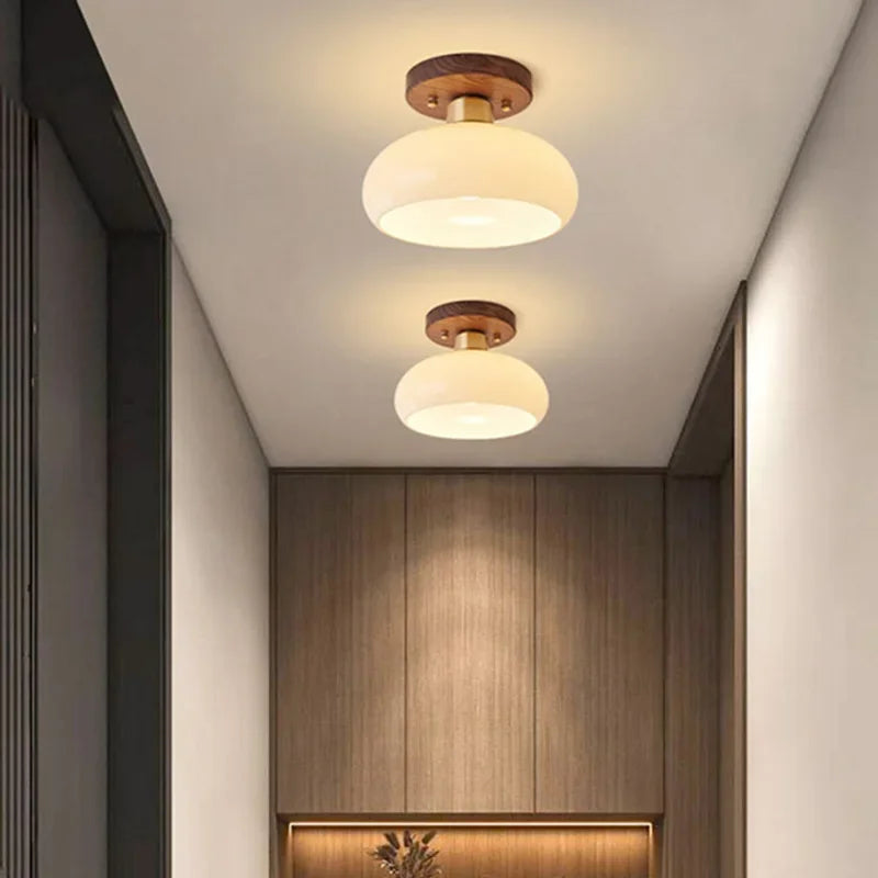 Plafonnier chinois rétro en laiton et noyer pour couloir et porche