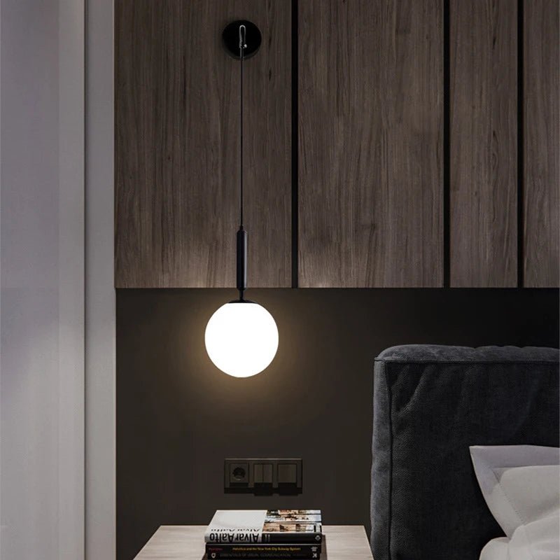 Applique Murale Dimmable 2.4G Noir/Or en Verre Boule, Télécommande 30m - Luminous Place