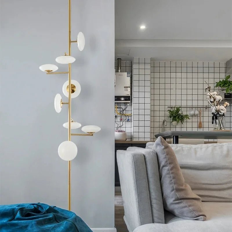 Lampadaire à poteau télescopique design moderne en métal avec lumière LED dimmable - Luminous Place