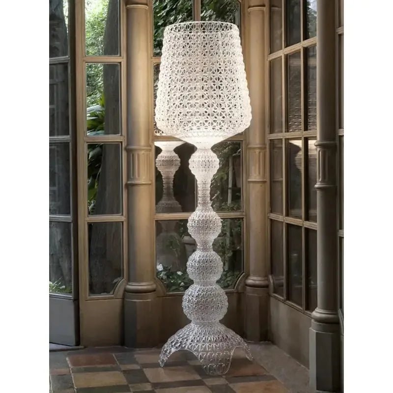 Lampadaire design Kartell italien en acrylique pour ambiance chaleureuse - Luminous Place