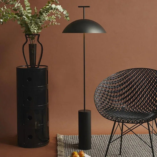 Lampadaire design scandinave minimaliste en fer avec lumière LED dimmable - Luminous Place