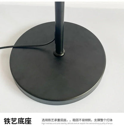 Lampadaire LED autoportant avec télécommande, design moderne pour intérieur - Luminous Place