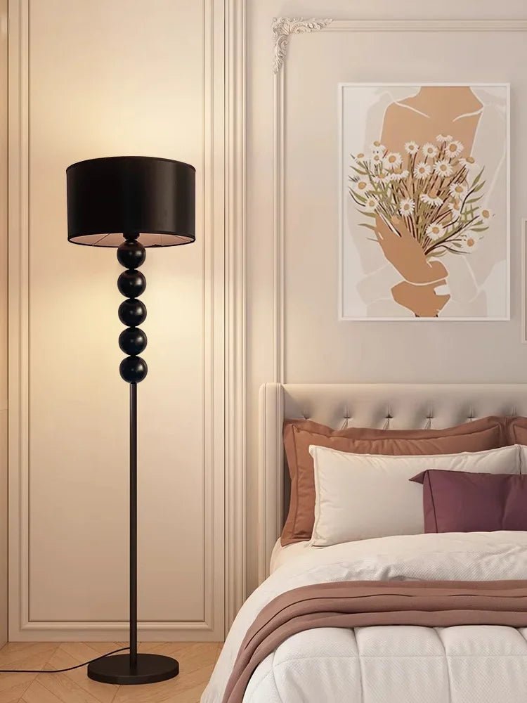 Lampadaire LED autoportant avec télécommande, design moderne pour intérieur - Luminous Place