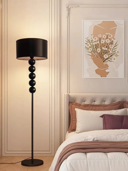 Lampadaire LED autoportant avec télécommande, design moderne pour intérieur - Luminous Place