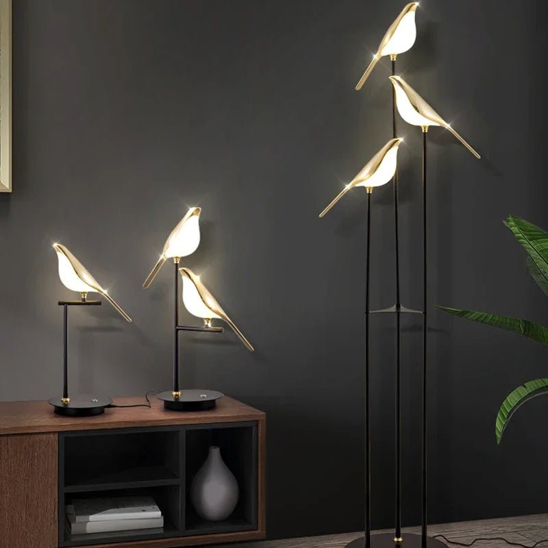 Lampadaire LED autoportant oiseau en acrylique design Art Déco - Luminous Place