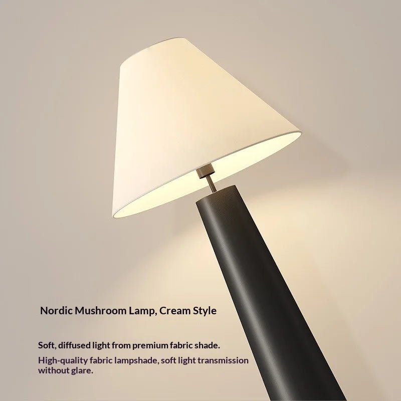 Lampadaire LED design moderne en forme de point d’interrogation, ambiance cosy - Luminous Place