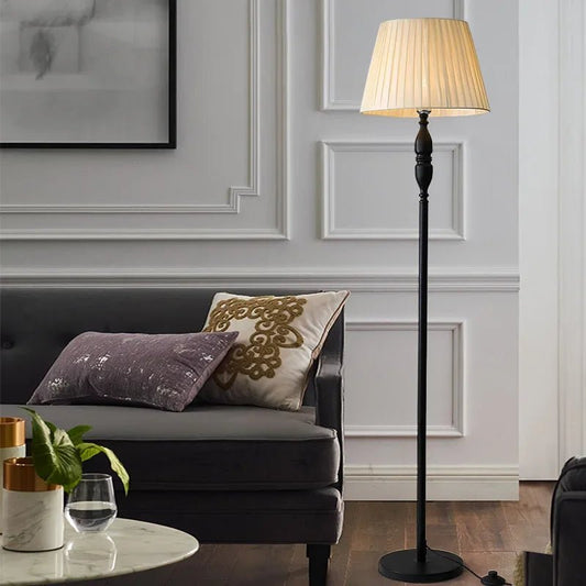 Lampadaire LED design nordique moderne en tissu et métal, ambiance chaleureuse - Luminous Place