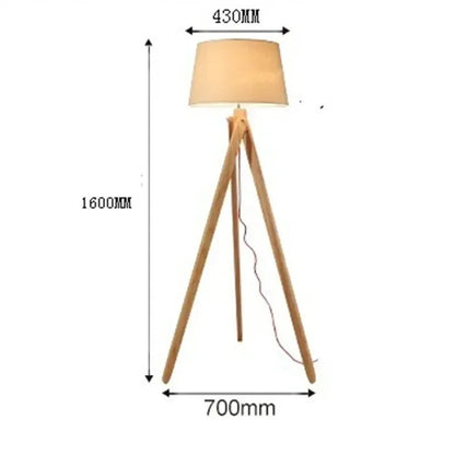 Lampadaire LED en acier inoxydable design nordique, lumière chaleureuse pour intérieur - Luminous Place