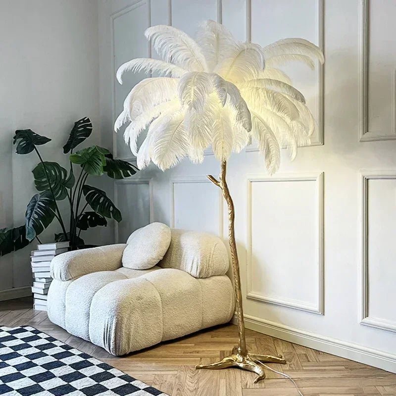 Lampadaire LED en plumes d'autruche, design nordique moderne, lumière chaleureuse pour salon et coin cosy - Luminous Place