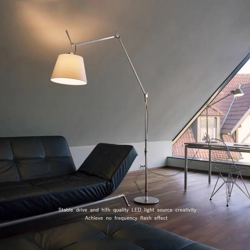 Lampadaire LED industriel en métal, bras réglable télescopique, ambiance cosy - Luminous Place