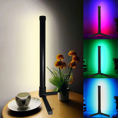 Lampadaire LED RGB moderne en aluminium avec synchronisation musicale et 16 millions de couleurs DIY - Luminous Place