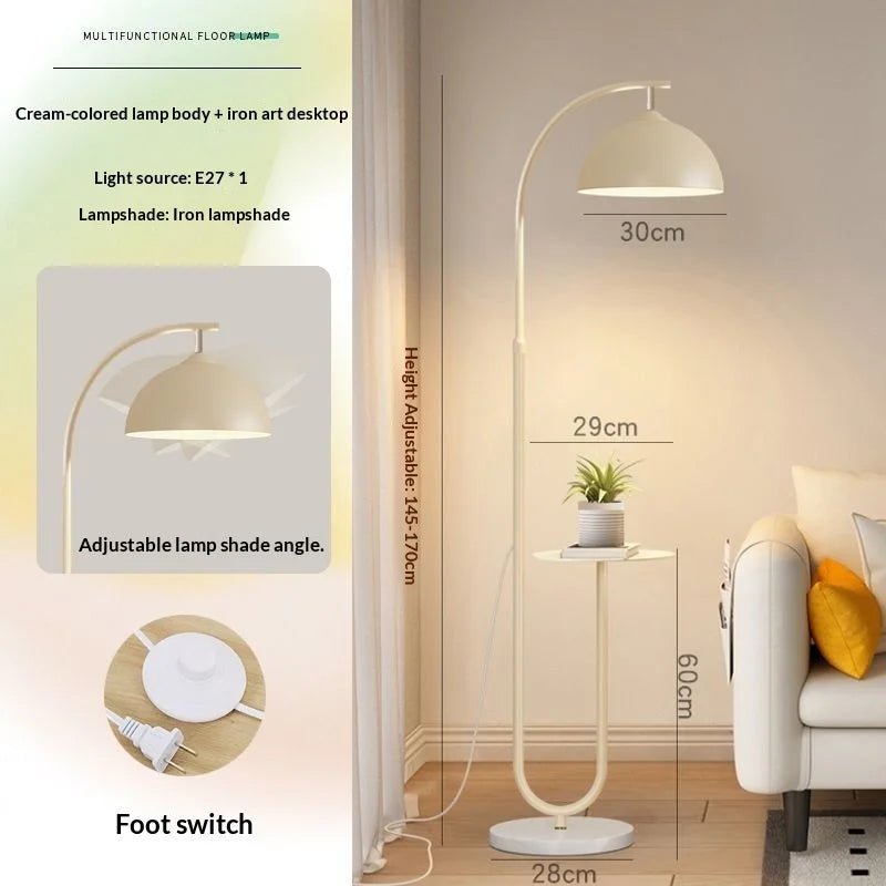 Lampadaire Nordique 2025 avec Table d'Appoint Multifonction en Fer et Bois, Lumière LED Ambiance Cosy - Luminous Place