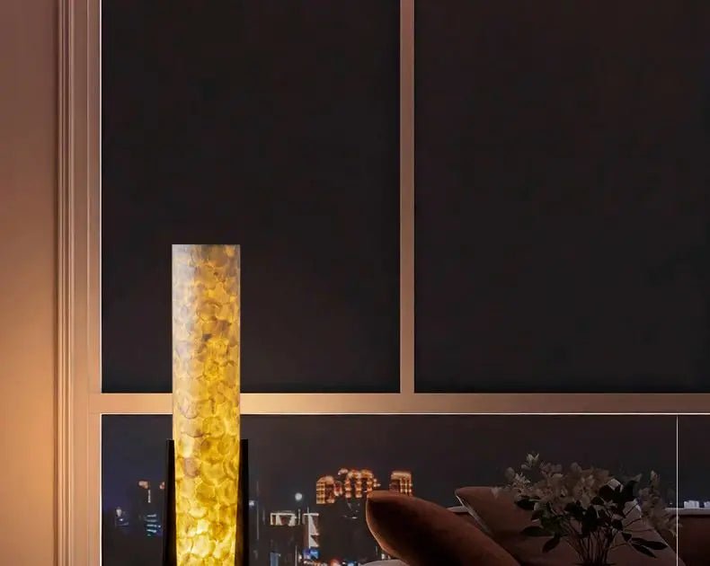 Lampadaire Wabi Sabi Zen en noyer noir, lumière chaude, style chinois rétro - Luminous Place