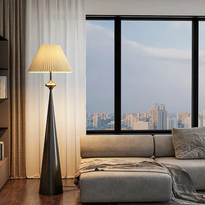 Lampadaire Zen Wabi Sabi en fer et tissu, design minimaliste japonais et chinois, lumière LED dimmable pour ambiance cosy - Luminous Place