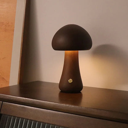Lampe de table champignon LED tactile en bois, lumière douce pour chambre d’enfant - Luminous Place