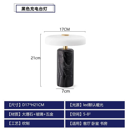 Lampe de table danoise en marbre avec éclairage LED tactile, ambiance cosy - Luminous Place