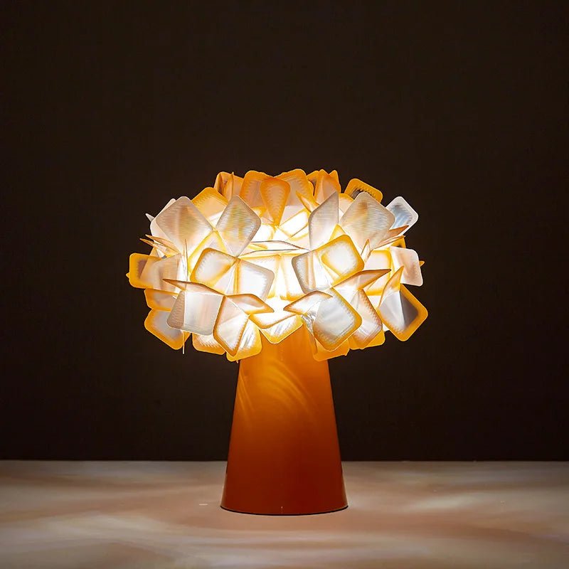 Lampe de table design italien à fleurs, éclairage décoratif pour chambre et bureau - Luminous Place