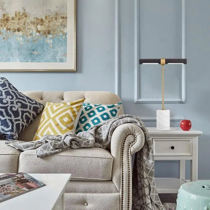 Lampe de table design luxe en cuir et marbre, éclairage intérieur chaleureux - Luminous Place