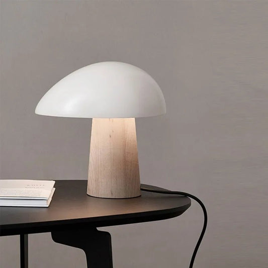 Lampe de table design scandinave en forme de champignon, luminaire décoratif pour bureau et salon - Luminous Place