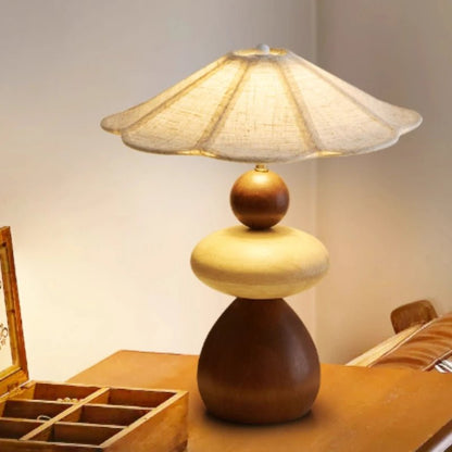 Lampe de table en résine effet marbre, design post - moderne nordique, éclairage intérieur chaleureux - Luminous Place