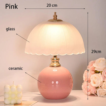 Lampe de table en verre et céramique, lumière douce pour chambre élégante - Luminous Place