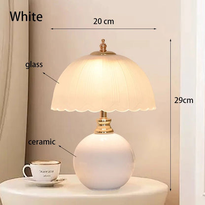 Lampe de table en verre et céramique, lumière douce pour chambre élégante - Luminous Place