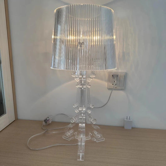 Lampe de table fantôme baroque transparente en acrylique LED ambiance cosy - Luminous Place