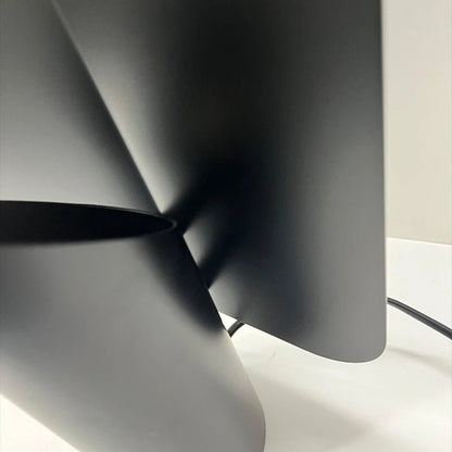 Lampe de table minimaliste en métal pour lecture et intérieur moderne - Luminous Place